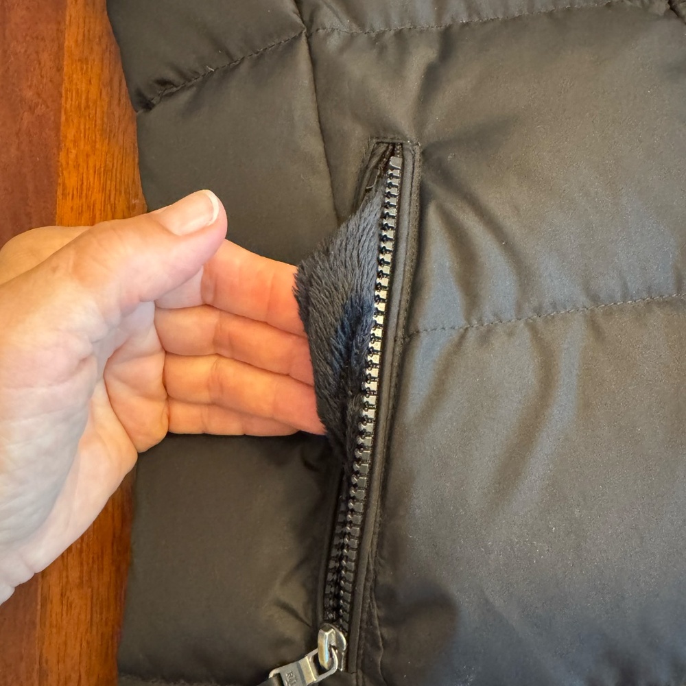 Ralph Lauren - Down-filled coat with Faux Fur trim on hood. Size XS - Picture 8 of 11